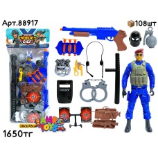 Солдат н-р HEROES GO с дубинкой и дробовик 88917