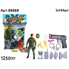 Солдат н-р Heroes Go с пистолетом 15дет 88888
